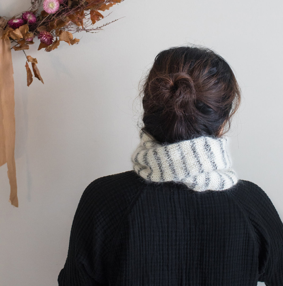 Striped Twisted Cowl Pattern