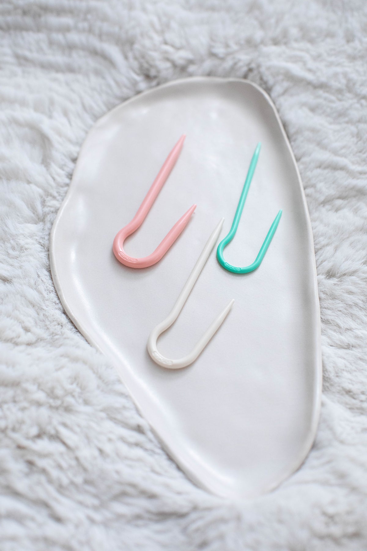 Clover Cable Stitch Holders