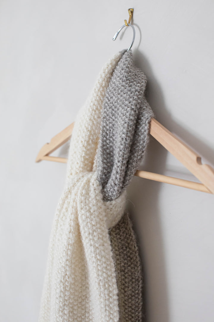 Camellia Seed Stitch Scarf